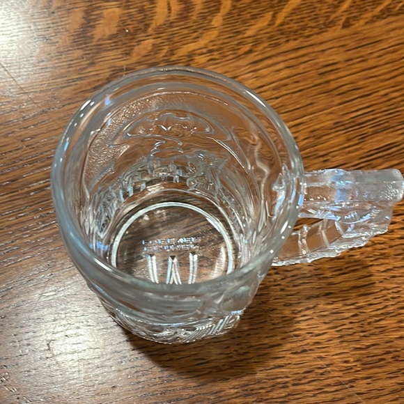 McDonald’s 1995 Batman glass mug. Made in France. - Picture 2 of 6